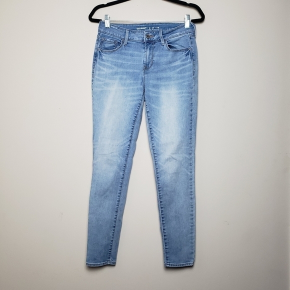 OLD NAVY Light Wash Rockstar Jeans - Picture 1 of 11